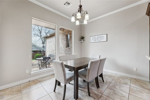 532 Conquistador Court, Edmond, OK 73025