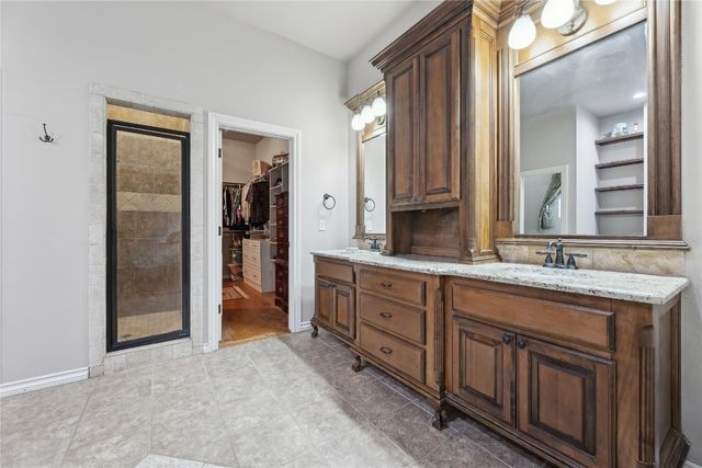 532 Conquistador Court, Edmond, OK 73025