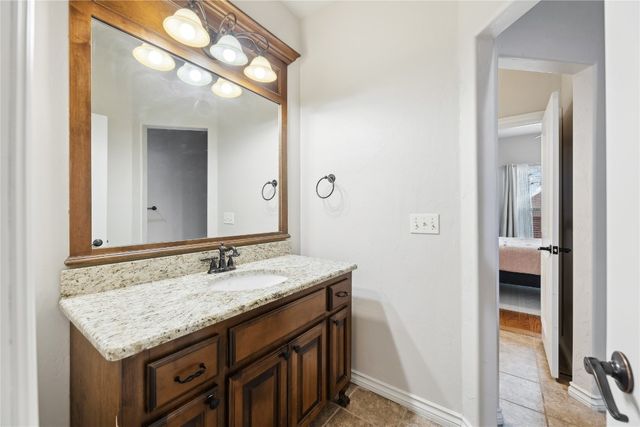 532 Conquistador Court, Edmond, OK 73025