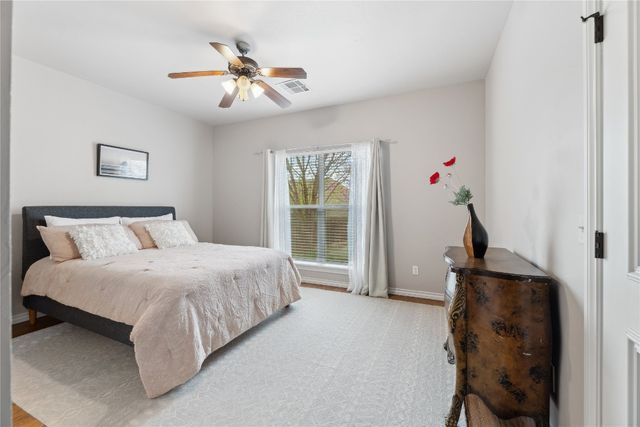 532 Conquistador Court, Edmond, OK 73025