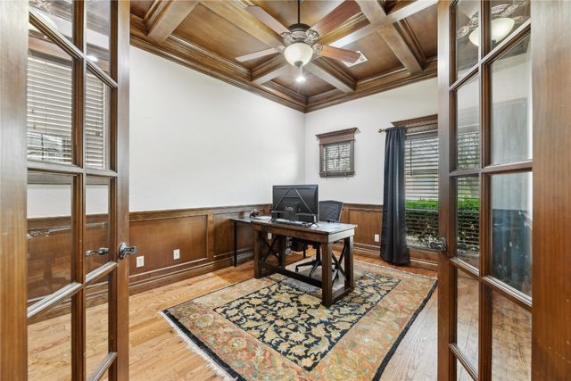 532 Conquistador Court, Edmond, OK 73025