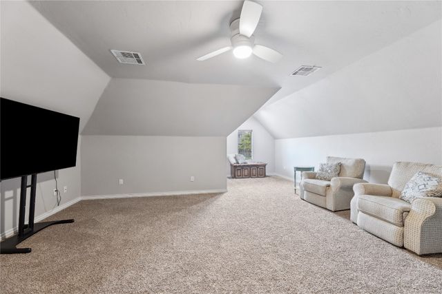 532 Conquistador Court, Edmond, OK 73025