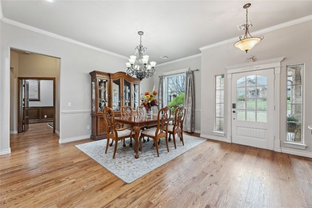 532 Conquistador Court, Edmond, OK 73025