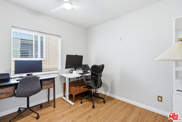 7501 Earldom Avenue, Playa Del Rey (los Angeles), CA 90293