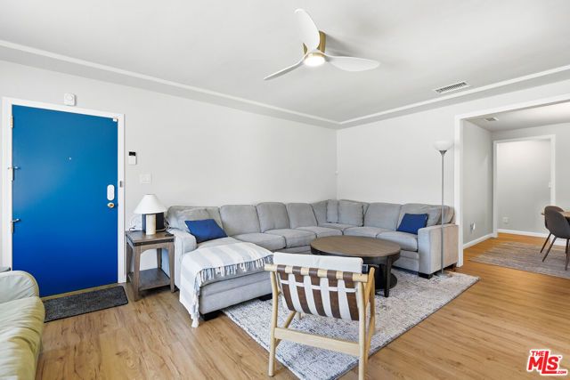 7501 Earldom Avenue, Playa Del Rey (los Angeles), CA 90293
