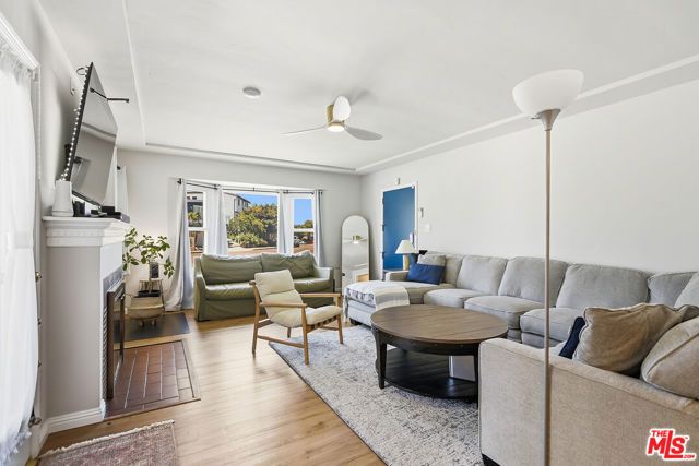 7501 Earldom Avenue, Playa Del Rey (los Angeles), CA 90293