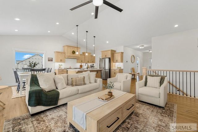 1468 Bellagio Drive, Ammon, ID 83406