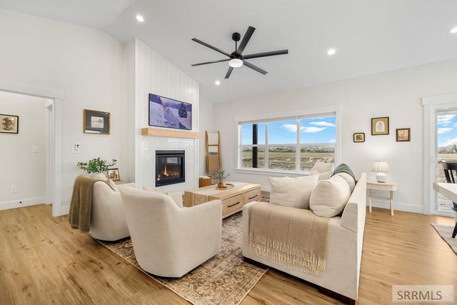 1468 Bellagio Drive, Ammon, ID 83406