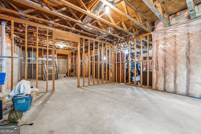 3240 Creek Trace W, Powder Springs, GA 30127