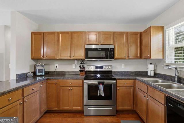 28 Rose Court, Powder Springs, GA 30127