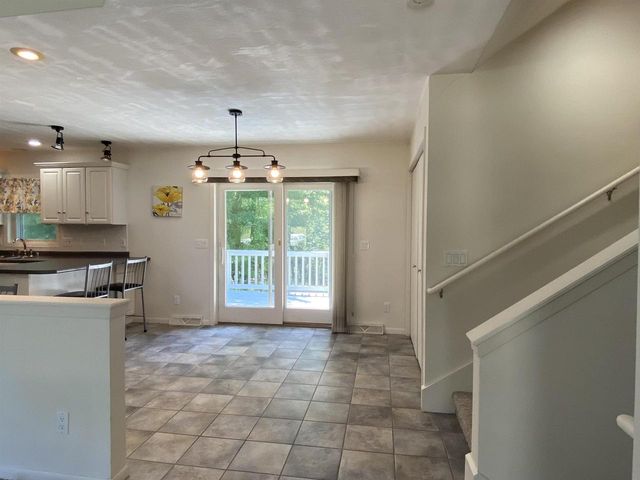 102 Dexter Drive, Cambria, WI 53923