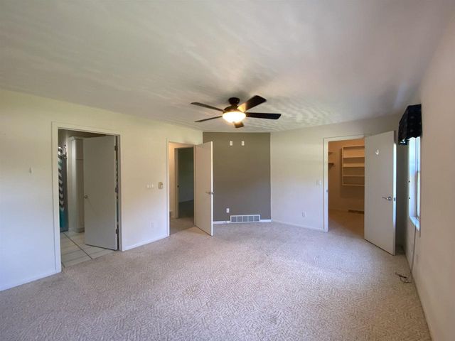 102 Dexter Drive, Cambria, WI 53923