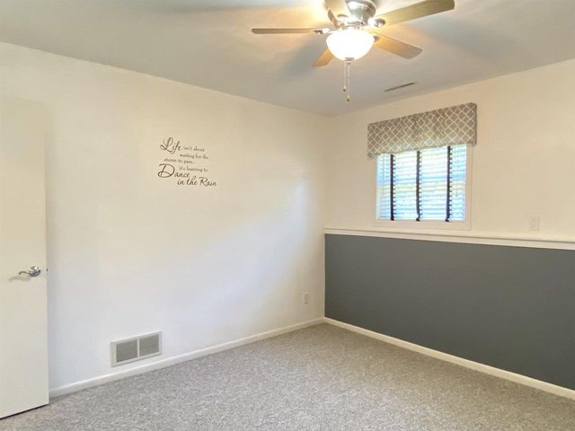 102 Dexter Drive, Cambria, WI 53923