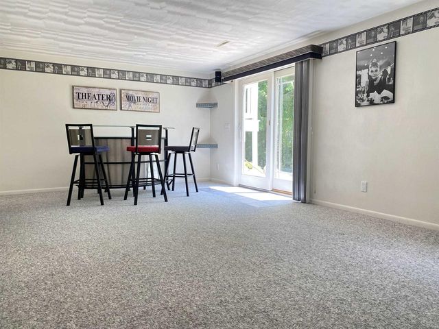102 Dexter Drive, Cambria, WI 53923