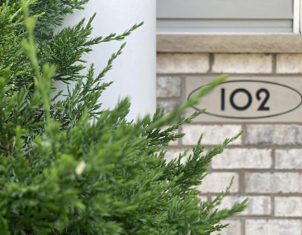102 Dexter Drive, Cambria, WI 53923
