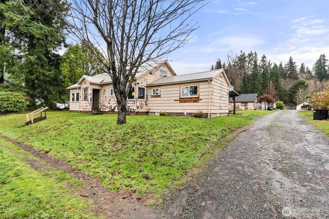 1507 Park Avenue, Raymond, WA 98577