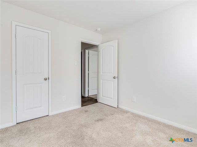 316 Addison Place, Lockhart, TX 78644