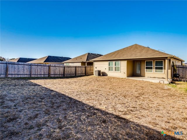 316 Addison Place, Lockhart, TX 78644