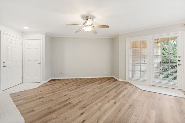 16301 Ledgemont Lane 263, Addison, TX 75001