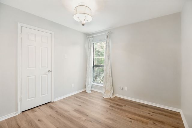16301 Ledgemont Lane 263, Addison, TX 75001