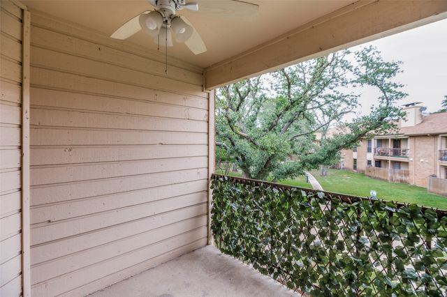16301 Ledgemont Lane 263, Addison, TX 75001