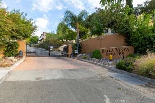 23805 Bella Vista, Newhall, CA 91321