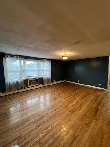 7 Tara Drive 9, Weymouth, MA 02188