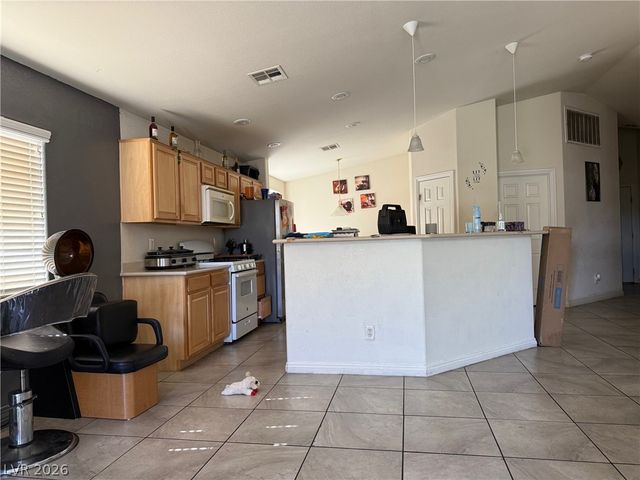 6120 Alderley Court, North Las Vegas, NV 89081