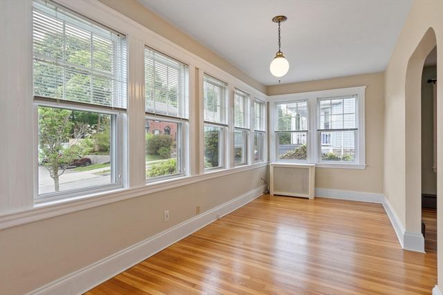 76 Lynde Ave 76, Melrose, MA 02176