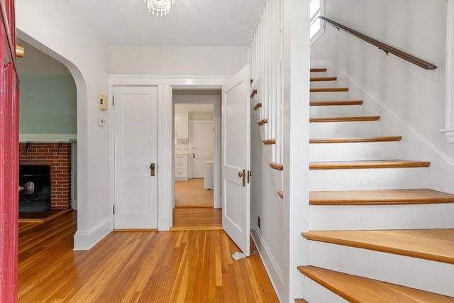 76 Lynde Ave 76, Melrose, MA 02176