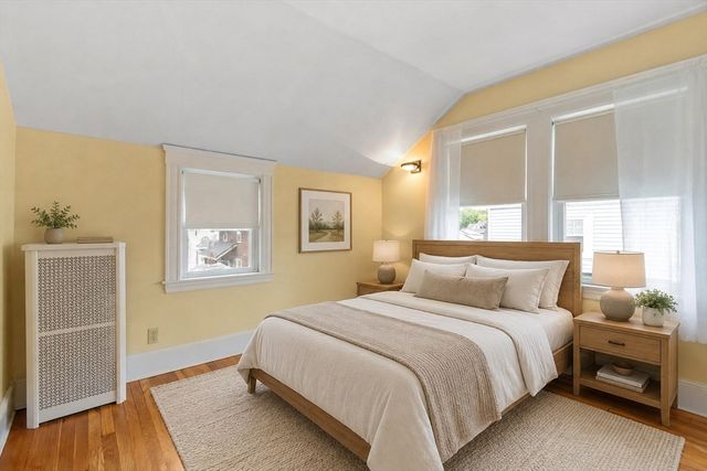 76 Lynde Ave 76, Melrose, MA 02176