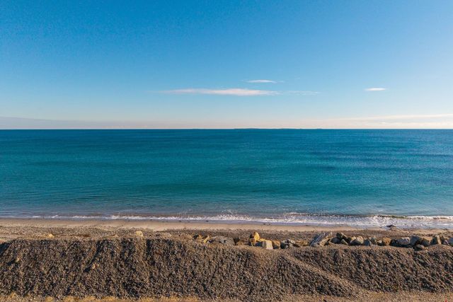 1643 Ocean Boulevard, Rye, NH 03870