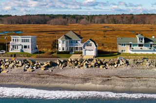1643 Ocean Boulevard, Rye, NH 03870