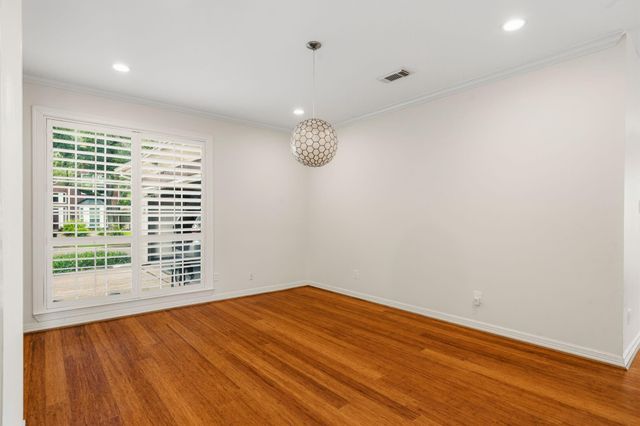 14207 Woodville Gardens Drive, Houston, TX 77077