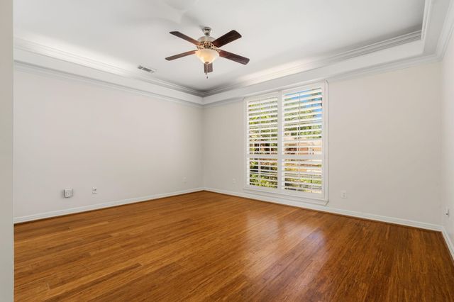 14207 Woodville Gardens Drive, Houston, TX 77077
