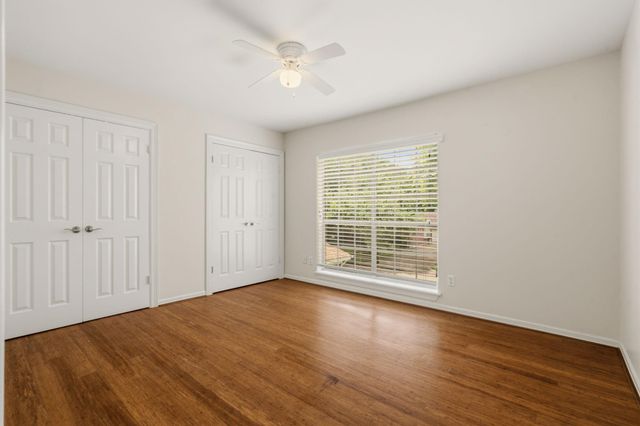 14207 Woodville Gardens Drive, Houston, TX 77077