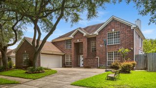 14207 Woodville Gardens Drive, Houston, TX 77077