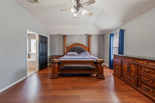 5119 Laurynnbrook Drive, Pasadena, TX 77505