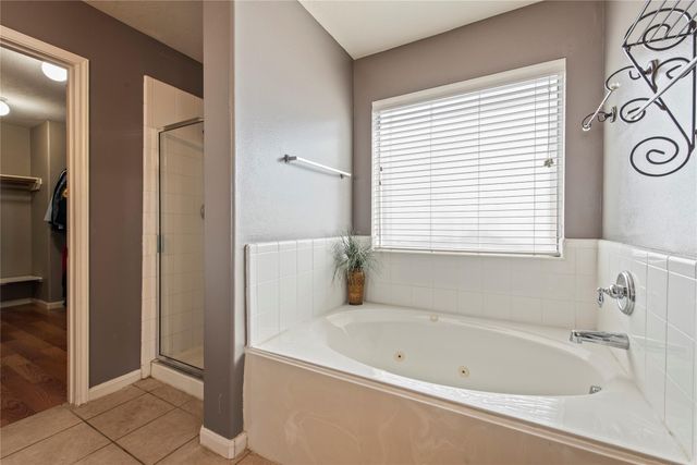 5119 Laurynnbrook Drive, Pasadena, TX 77505