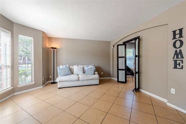 5119 Laurynnbrook Drive, Pasadena, TX 77505