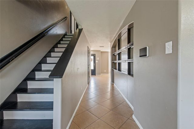 5119 Laurynnbrook Drive, Pasadena, TX 77505
