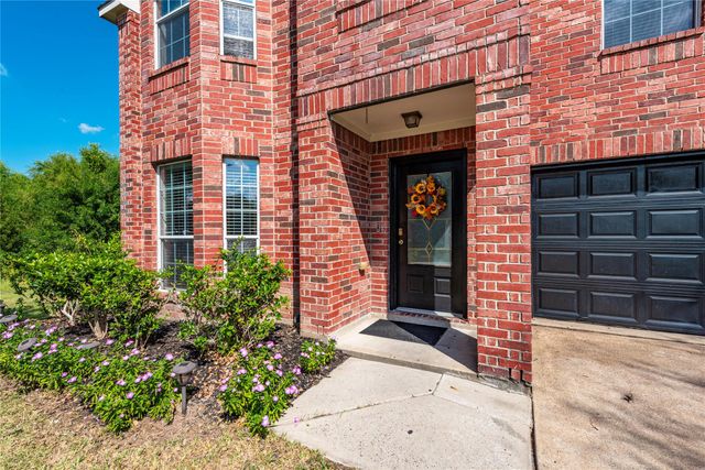 5119 Laurynnbrook Drive, Pasadena, TX 77505