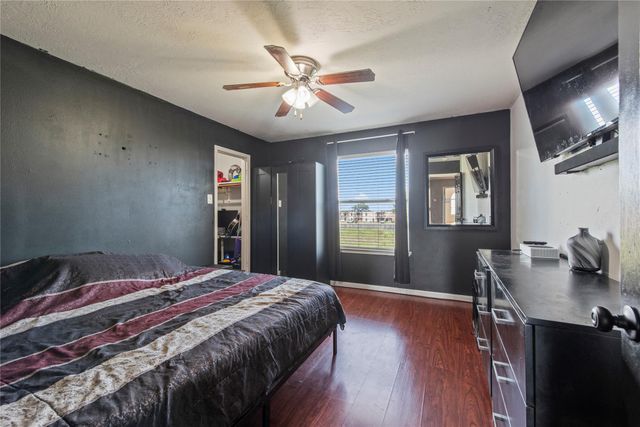 5119 Laurynnbrook Drive, Pasadena, TX 77505