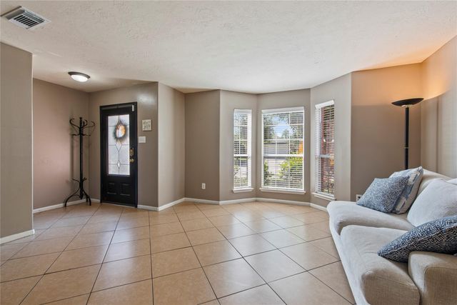 5119 Laurynnbrook Drive, Pasadena, TX 77505