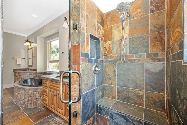 11137 Vista Del Sol, Auburn, CA 95603