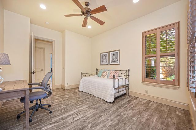 11137 Vista Del Sol, Auburn, CA 95603