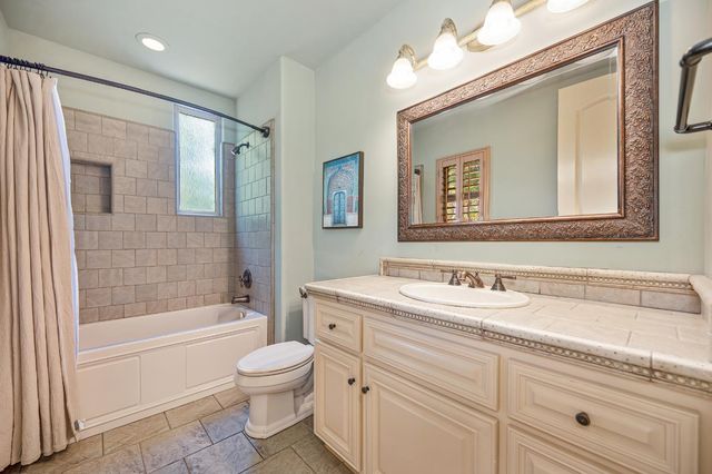 11137 Vista Del Sol, Auburn, CA 95603