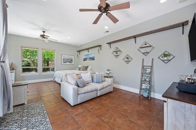 11137 Vista Del Sol, Auburn, CA 95603