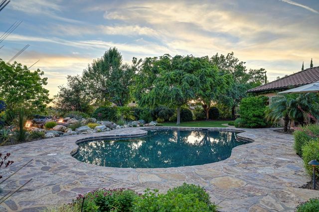 11137 Vista Del Sol, Auburn, CA 95603
