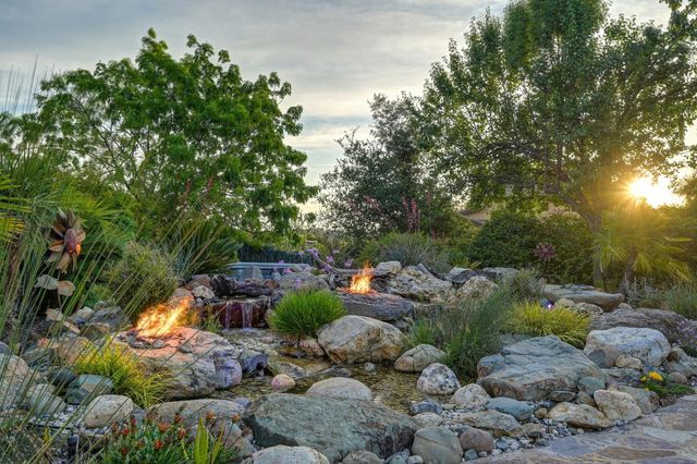 11137 Vista Del Sol, Auburn, CA 95603
